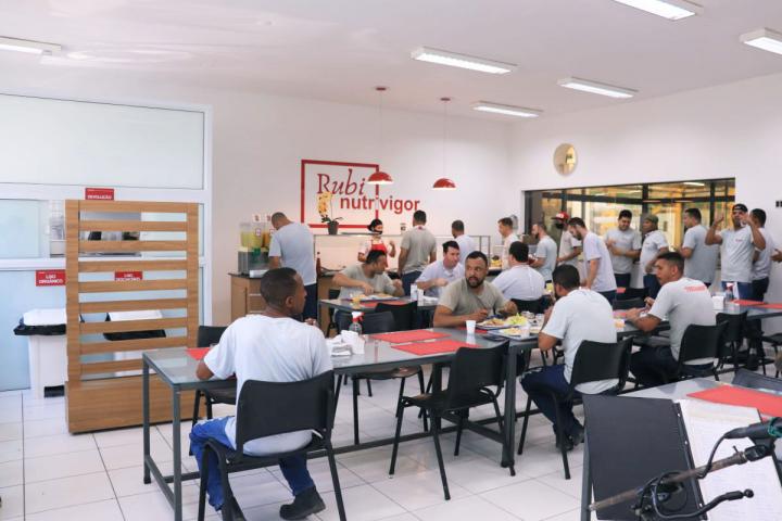 Restaurante Nutrivigor Refeições Coletivas na Divimax em Sumaré 9